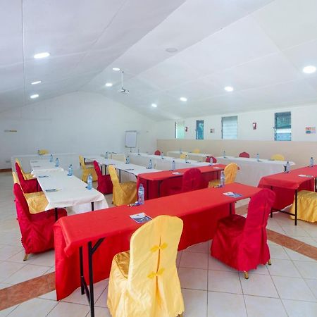 Lake Naivasha Crescent Camp ภายนอก รูปภาพ