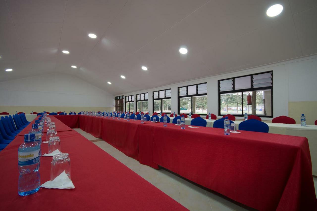 Lake Naivasha Crescent Camp ภายนอก รูปภาพ